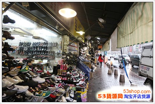 惠州鞋子批发市场在哪里拿货便宜点